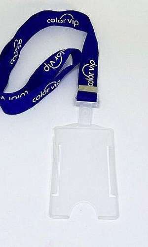 Porta cartão com cordão Porta cartão com cordão